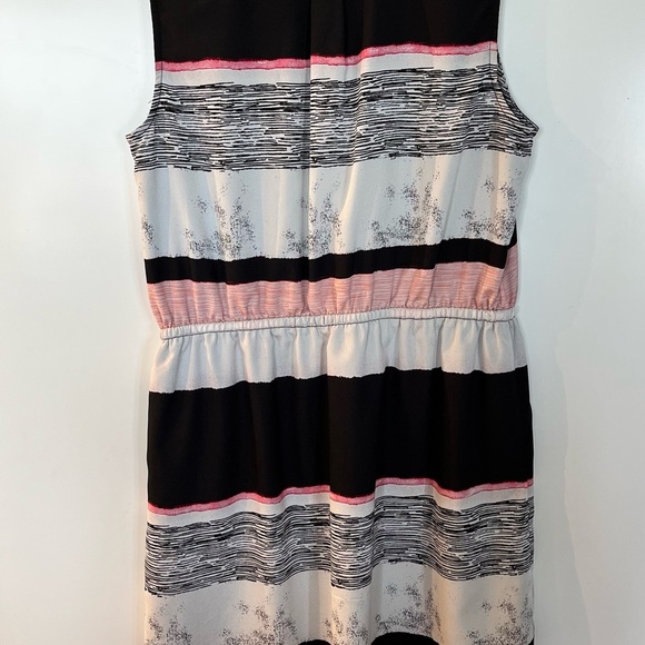 Ivanka Trump Black and Pink Striped Sleeveless Dress size 8 - Picture 5 of 9